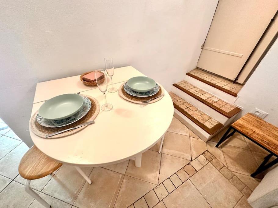 Un Petit Coin Proche De La Mer Menton Exterior foto
